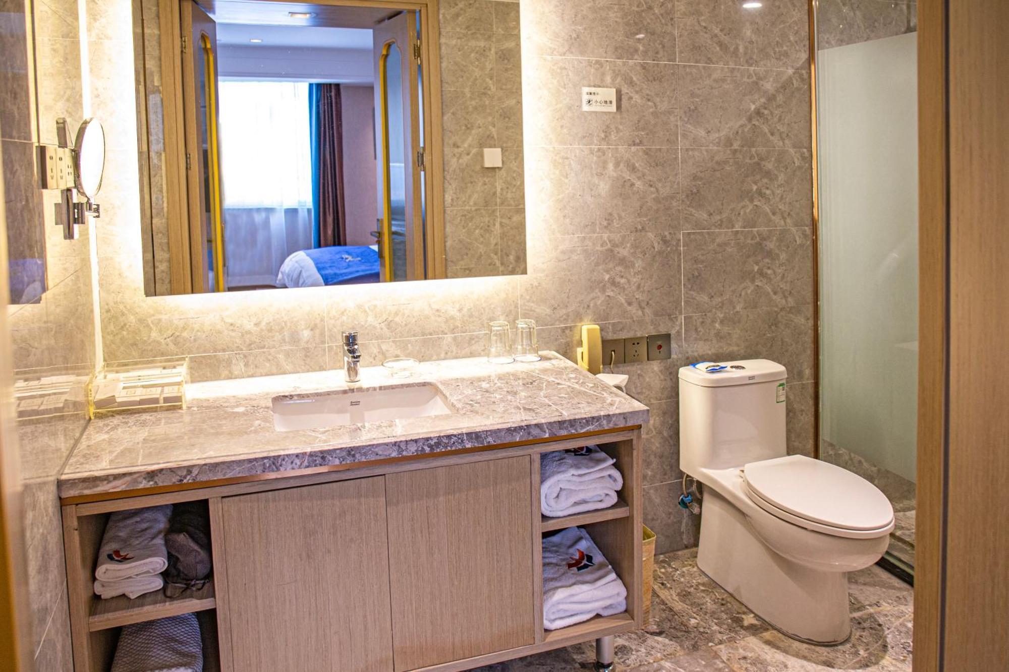 Uiles Hotel Hohhot Esterno foto
