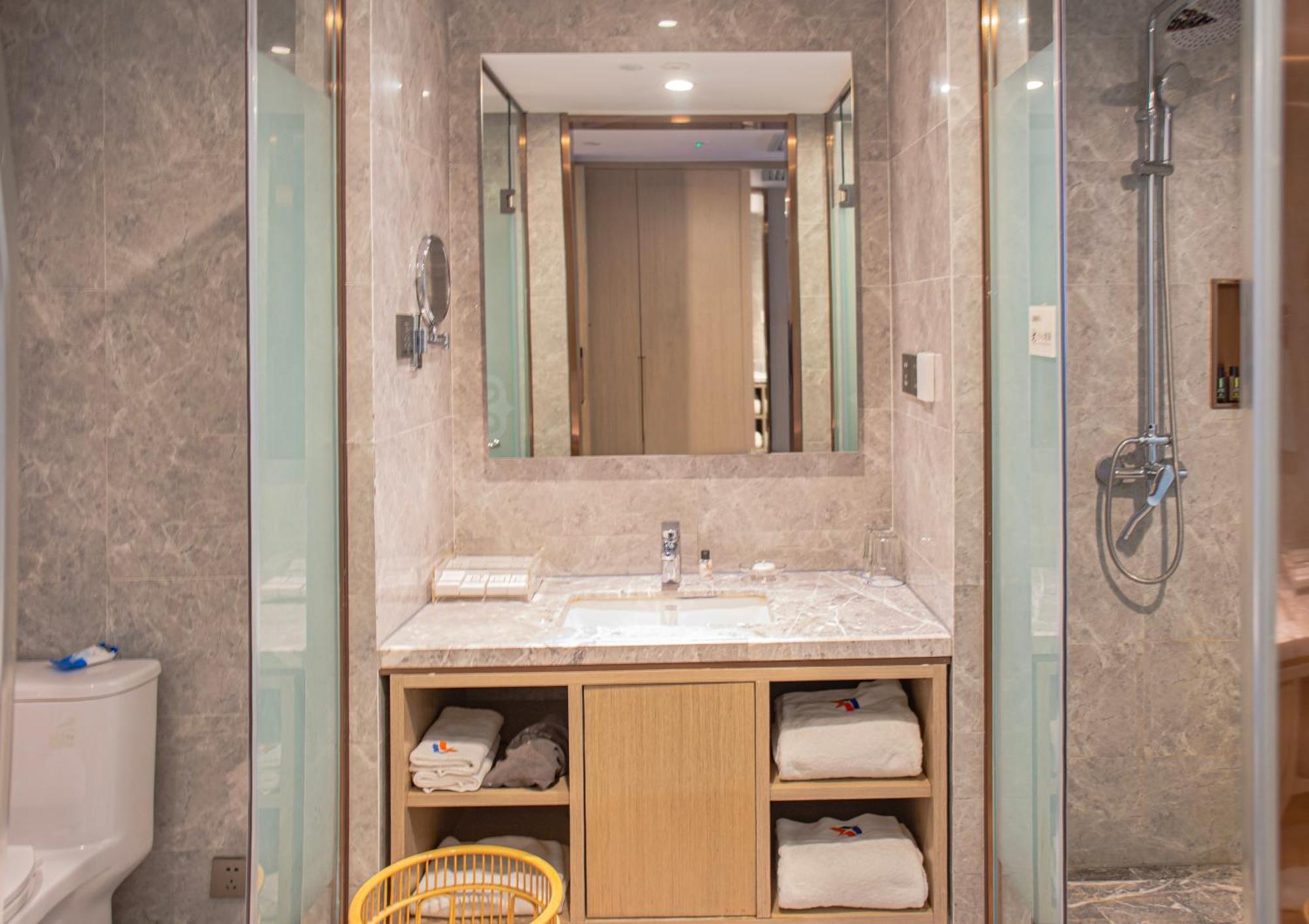 Uiles Hotel Hohhot Esterno foto