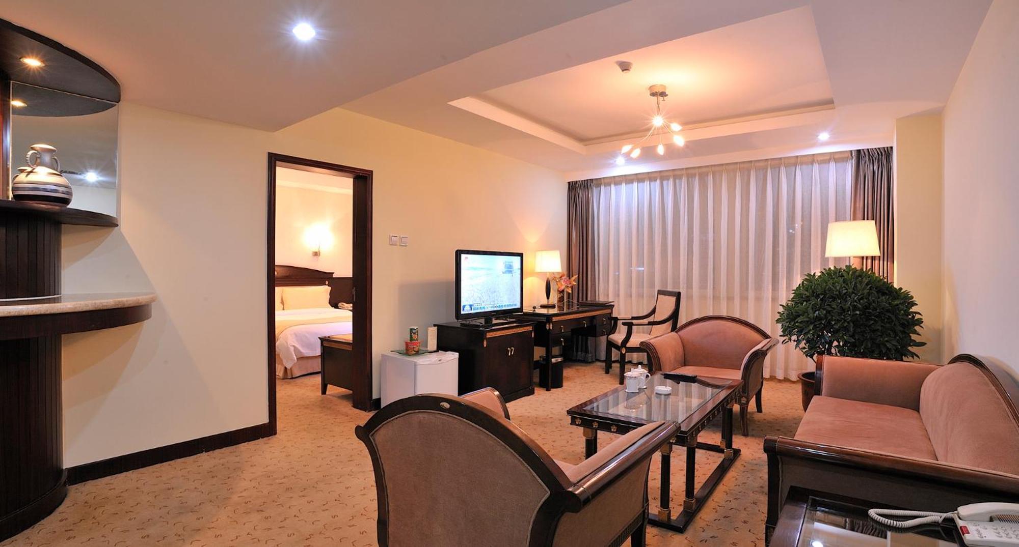 Uiles Hotel Hohhot Esterno foto