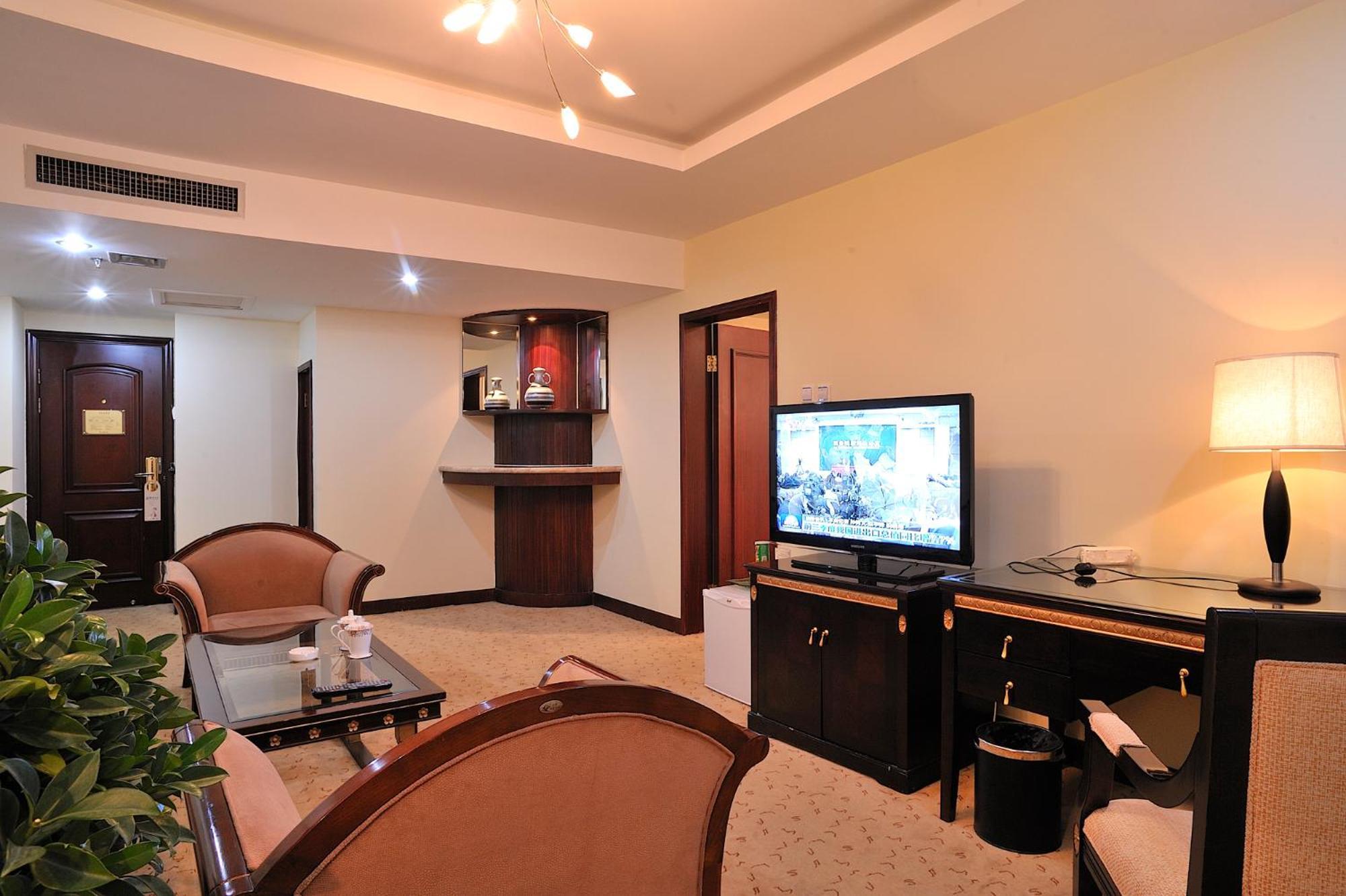 Uiles Hotel Hohhot Esterno foto