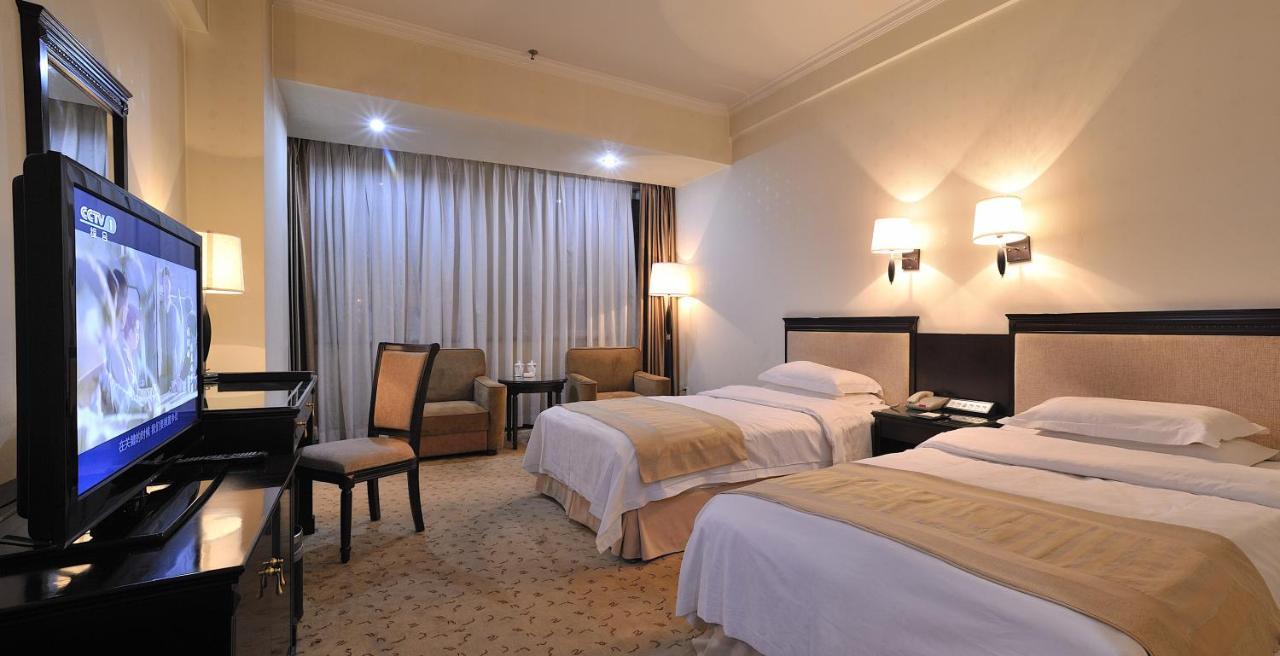 Uiles Hotel Hohhot Esterno foto